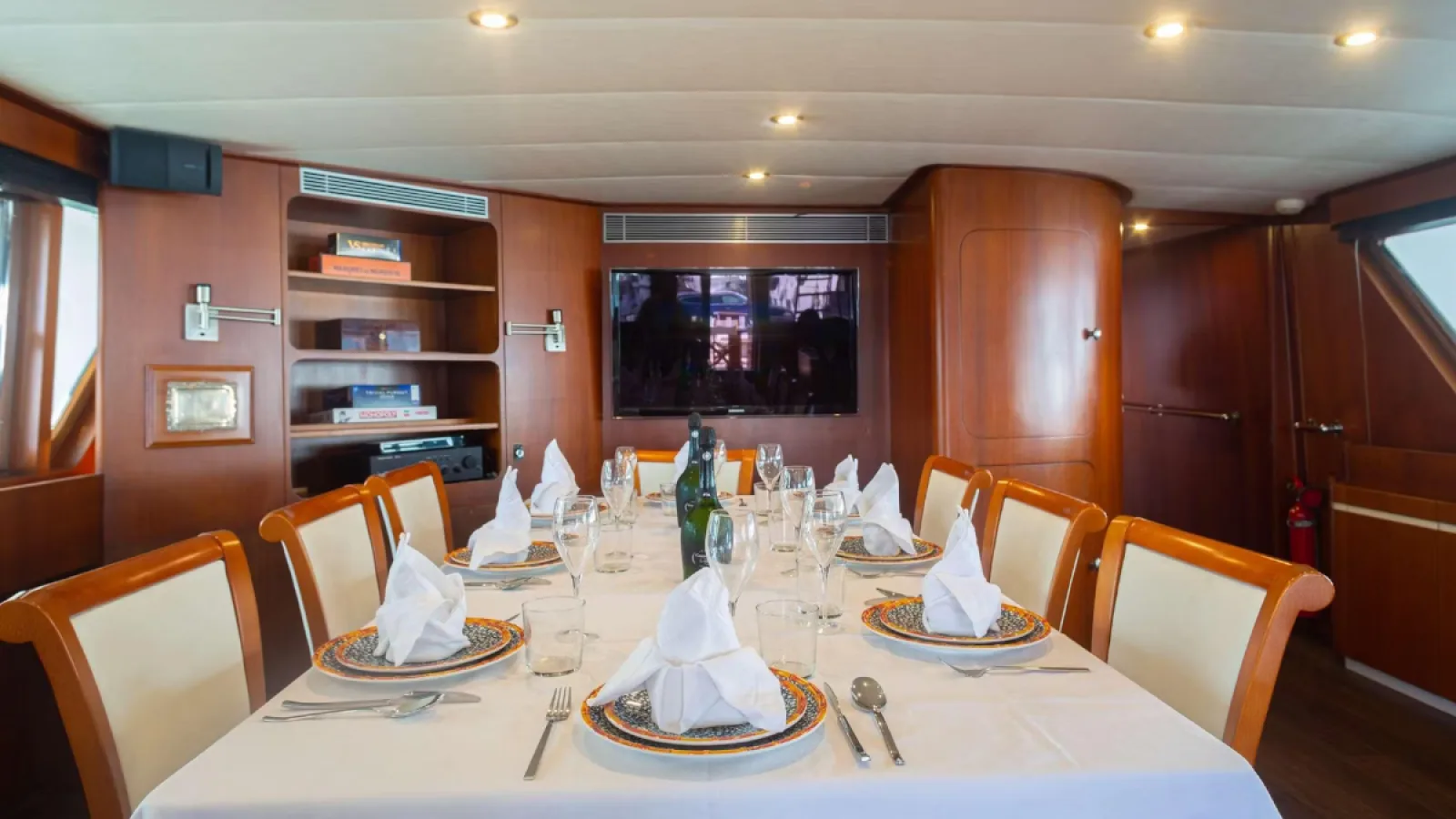Bestboats CRN ANCONA SPIRIT OF MK – Private Yacht Mallorca