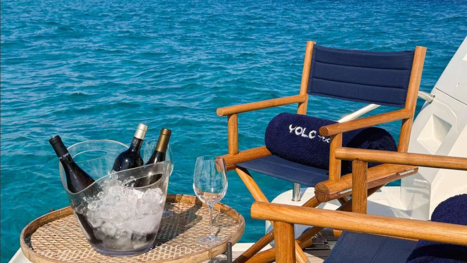 Bestboats FERRETTI CUSTOM LINE 94 YOLO TOO – Luxus Yachtcharter Mallorca