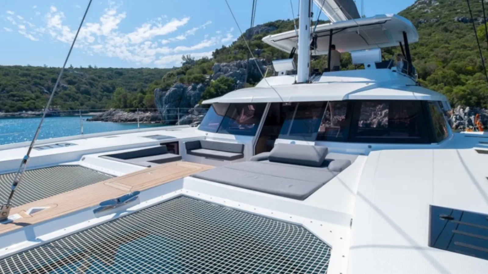 Bestboats FOUNTAINE PAJOT ALEGRIA 67 ERA – Boat Rental Mallorca
