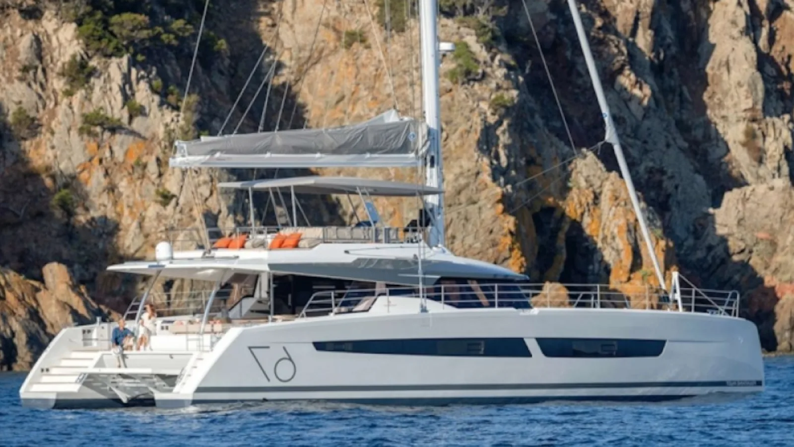 Bestboats FOUNTAINE PAJOT ALEGRIA 67 ERA – Luxury Catamaran Mallorca