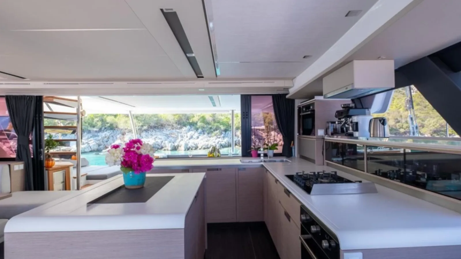 Bestboats FOUNTAINE PAJOT ALEGRIA 67 ERA – Rent Catamaran Mallorca