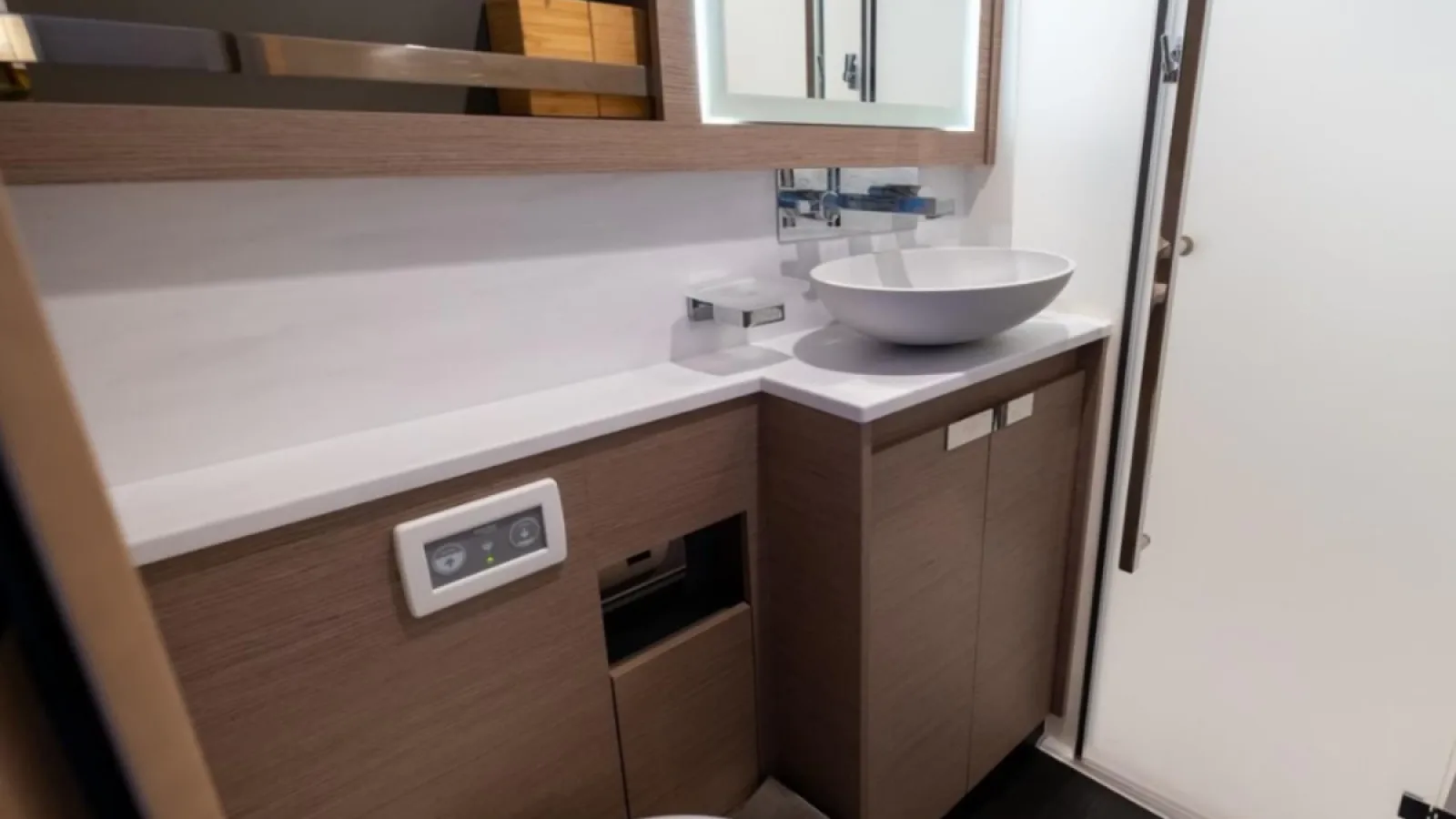 Bestboats FOUNTAINE PAJOT ALEGRIA 67 ERA – Rent Catamaran Mallorca