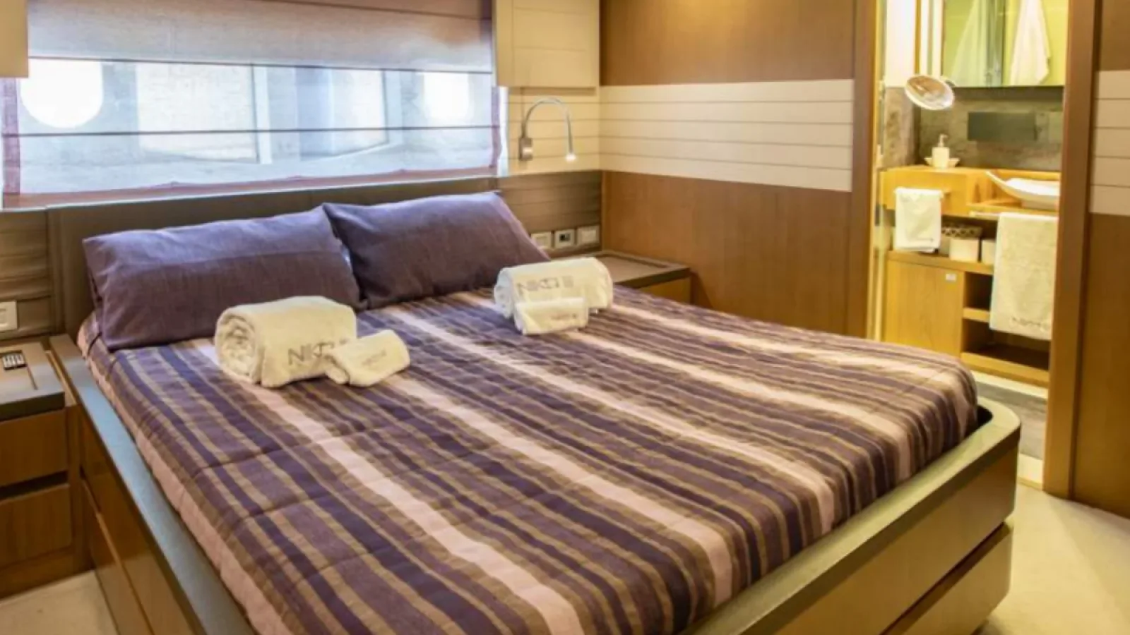 Bestboats FERRETTI 100 CUSTOM LINE NIKO III – Yate Exclusivo Mallorca