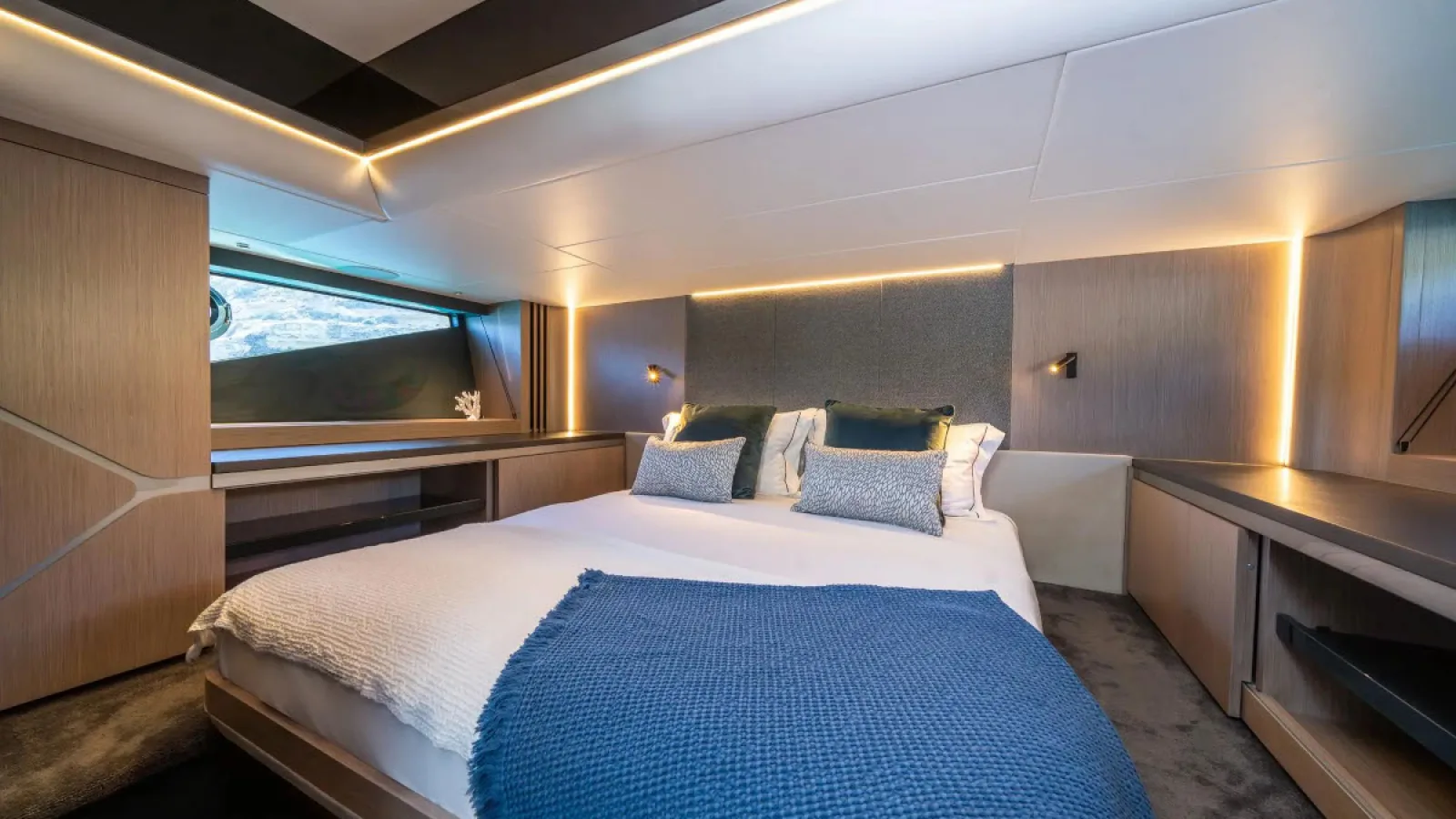 Bestboats SUNSEEKER SUPERHAWK 55 ELISEAUM – Alquiler Yate Mallorca