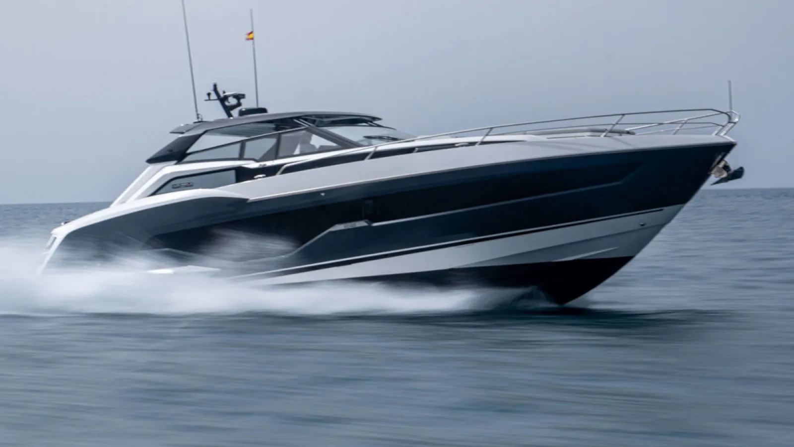 Bestboats SUNSEEKER SUPERHAWK 55 ELISEAUM – Motor Yacht Rental Mallorca