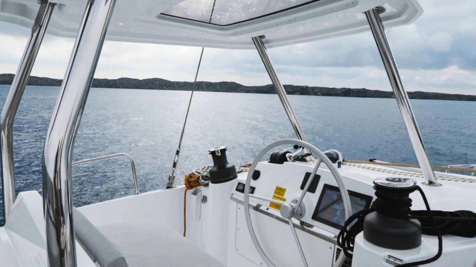 Bestboats BALI 4.4 OPENSPACE Knowker – Luxus Katamaran Mallorca