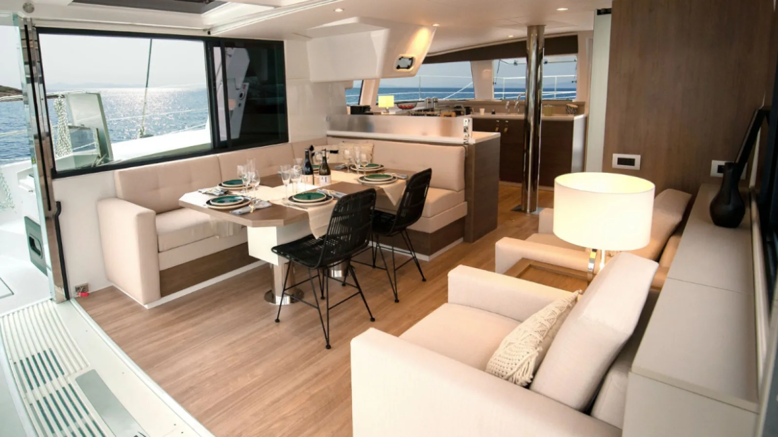 Bestboats BALI 4.4 OPENSPACE Knowker – Katamaran Charter Mallorca