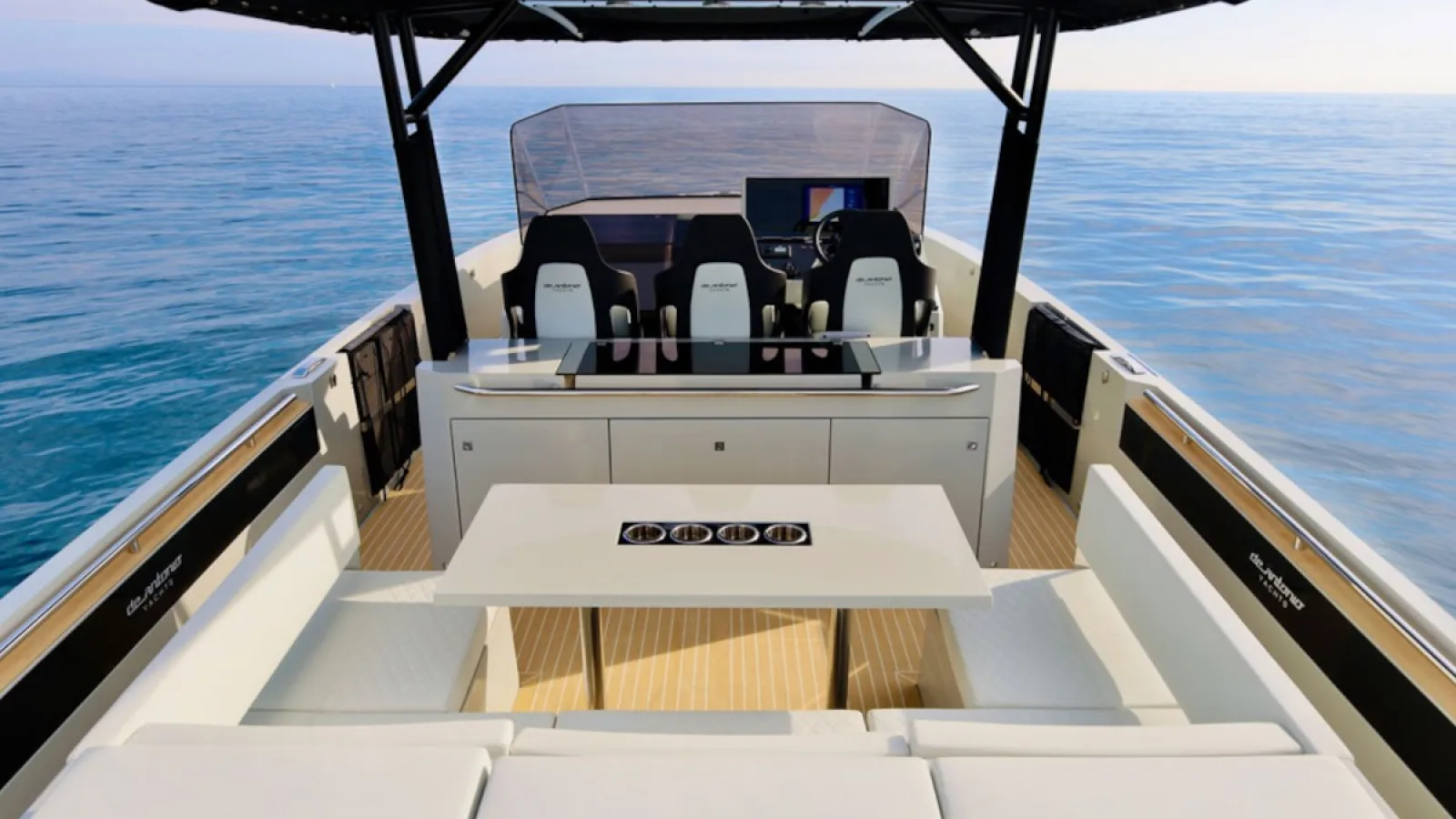 Bestboats DE ANTONIO YACHTS D36 OPEN Pisco Sour – Boot mieten Mallorca