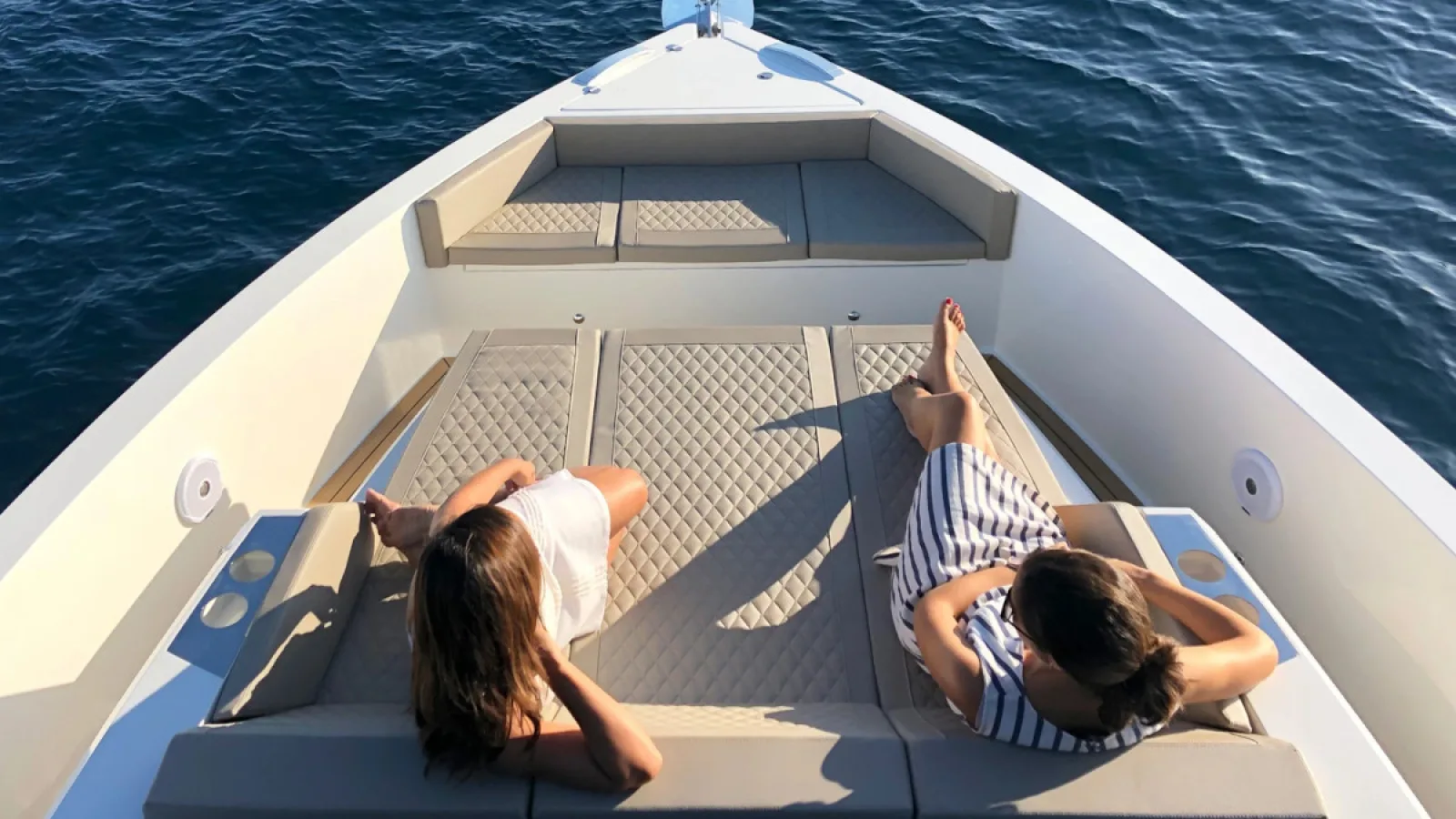 Bestboats DE ANTONIO YACHTS D42 OPEN Shiraz – Rent Boat Mallorca