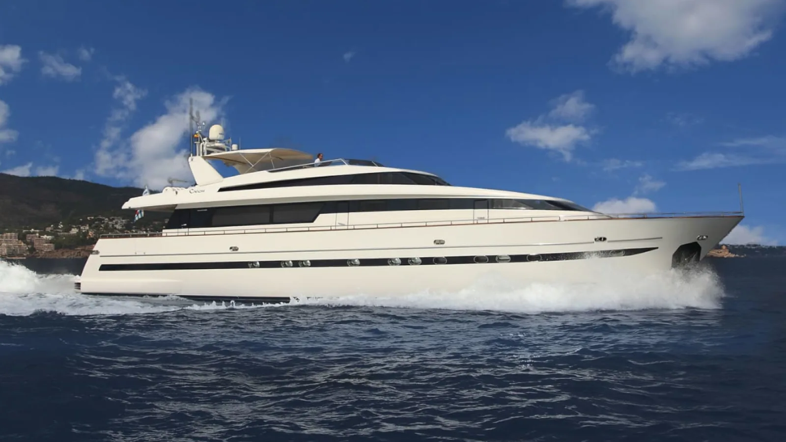 Bestboats SANLORENZO 100 Carom – Exklusive Yacht Mallorca