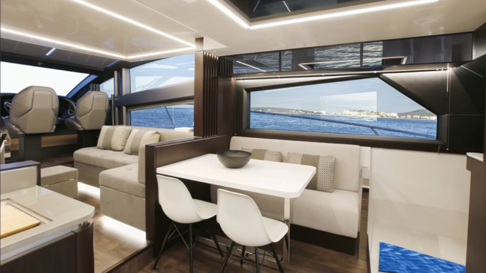 Bestboats PEARL 62 BIKINI QUEEN 2 – Alquilar Barco Mallorca