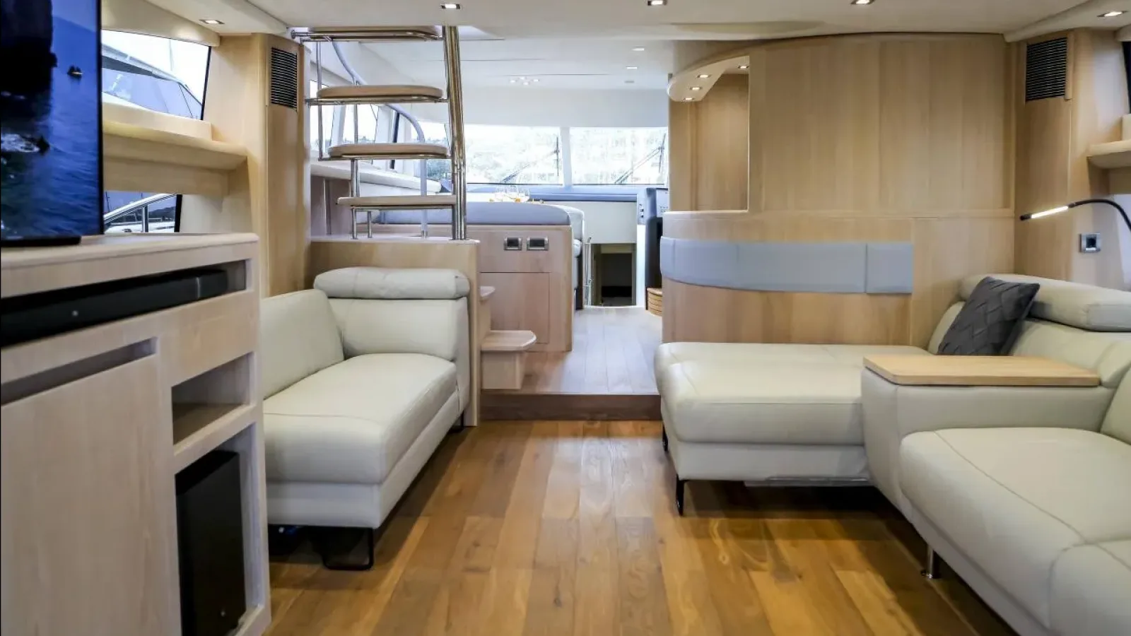 Bestboats PRINCESS 21M CUSTOM 777 – Yacht Sales Mallorca