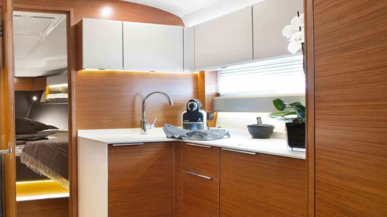 Bestboats BAVARIA S36 OPEN MARSIL – Buy Yacht Mallorca