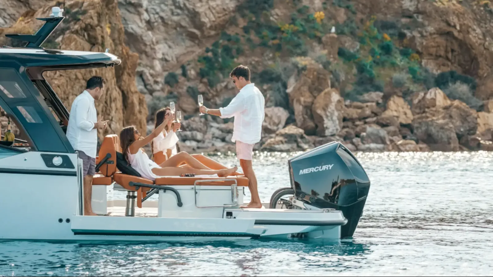 Bestboats SAXDOR 320 GTO HAPPINESS – Rent Boat Mallorca
