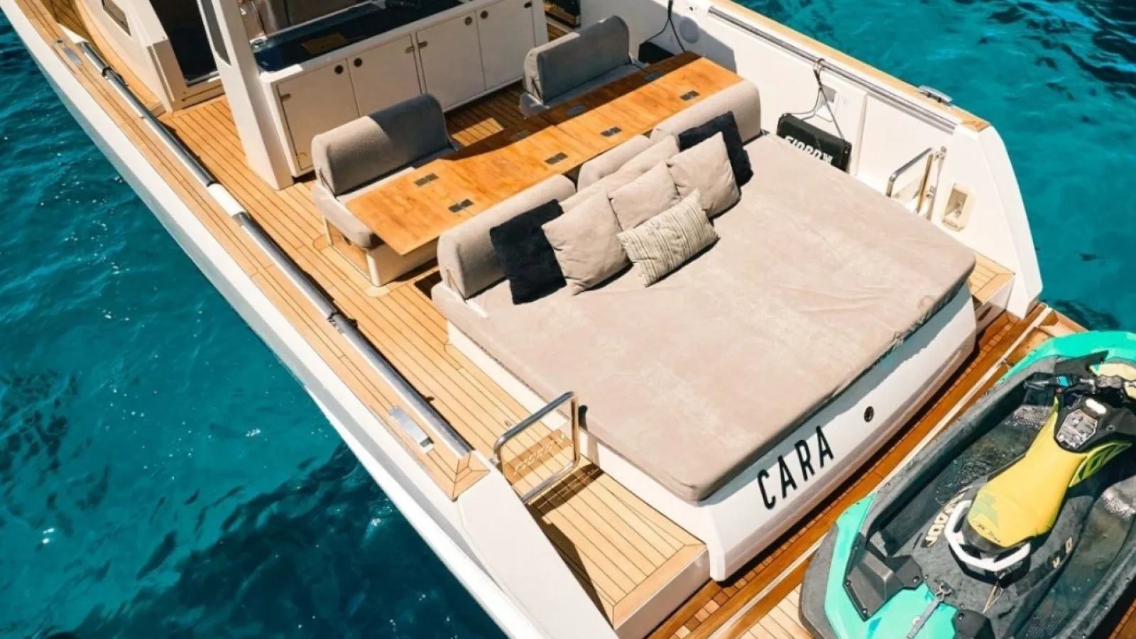 Bestboats FJORD 44 OPEN CARA – Motor Yacht Rental Mallorca