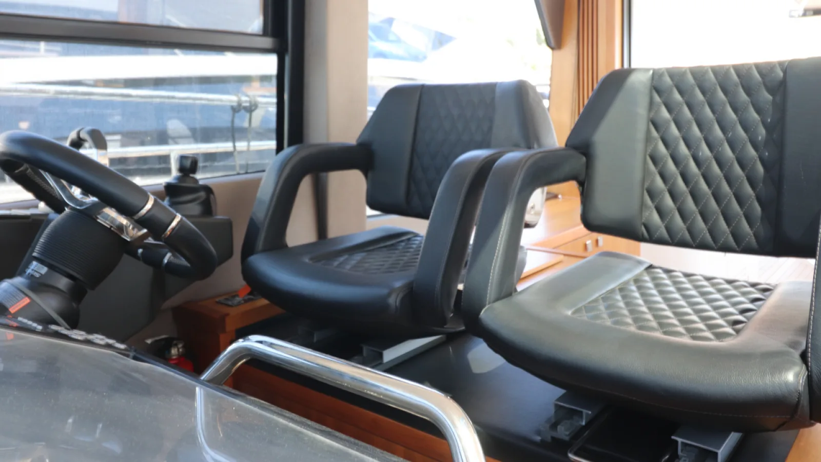 Bestboats SUNSEEKER PREDATOR 57 COCOA – Yacht Verkauf Mallorca