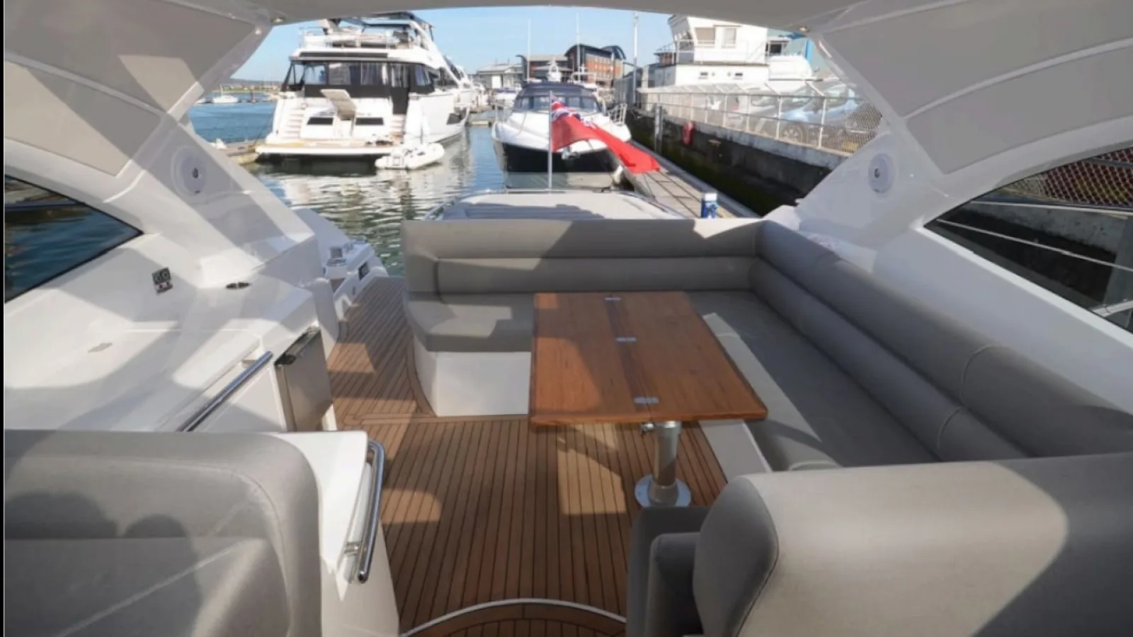 Bestboats SUNSEEKER SAN REMO SAN REMO – Motorboot kaufen Mallorca
