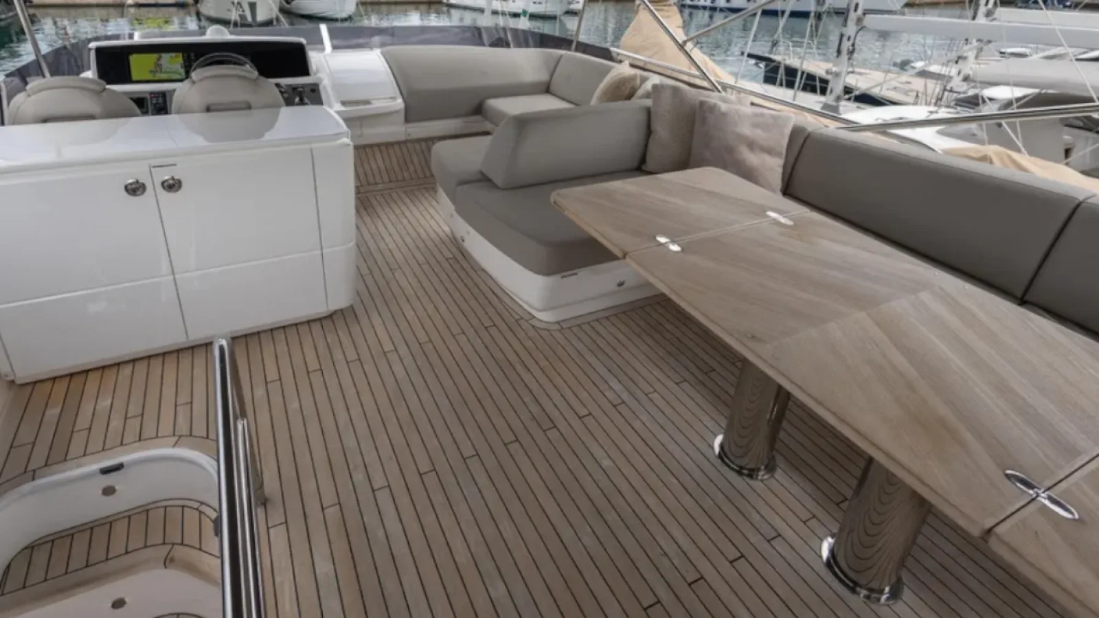 Bestboats PRINCESS F55 SEVEN – Boat For Sale Mallorca