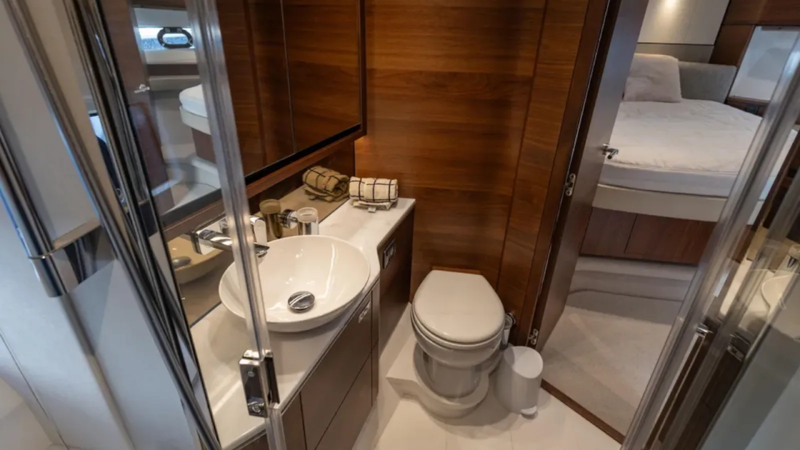 Bestboats PRINCESS F55 SEVEN – Yacht Sales Mallorca