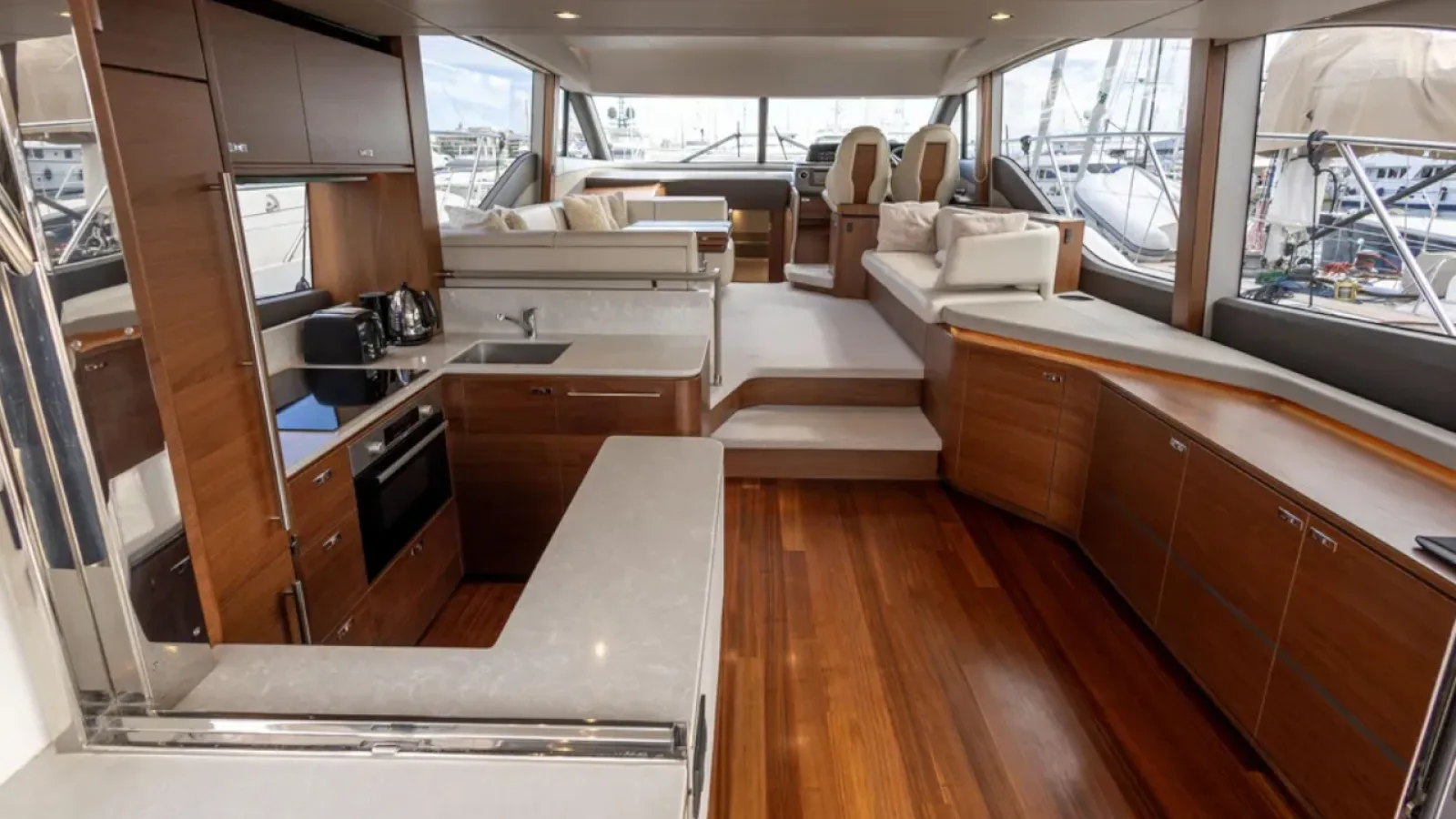 Bestboats PRINCESS F55 SEVEN – Yacht For Sale Mallorca