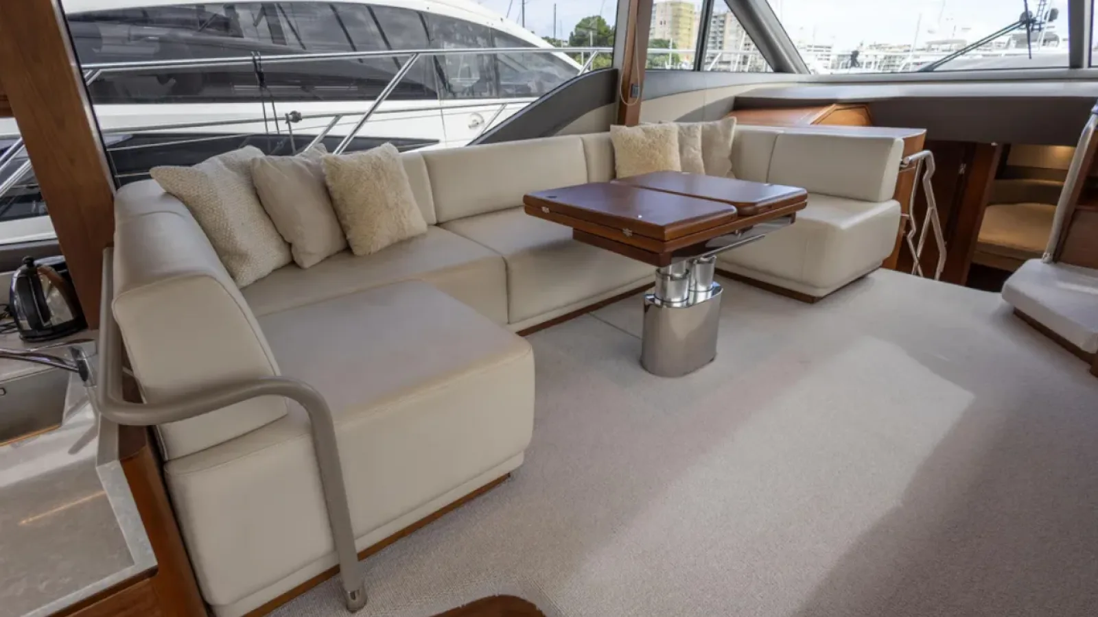 Bestboats PRINCESS F55 SEVEN – Buy Yacht Mallorca
