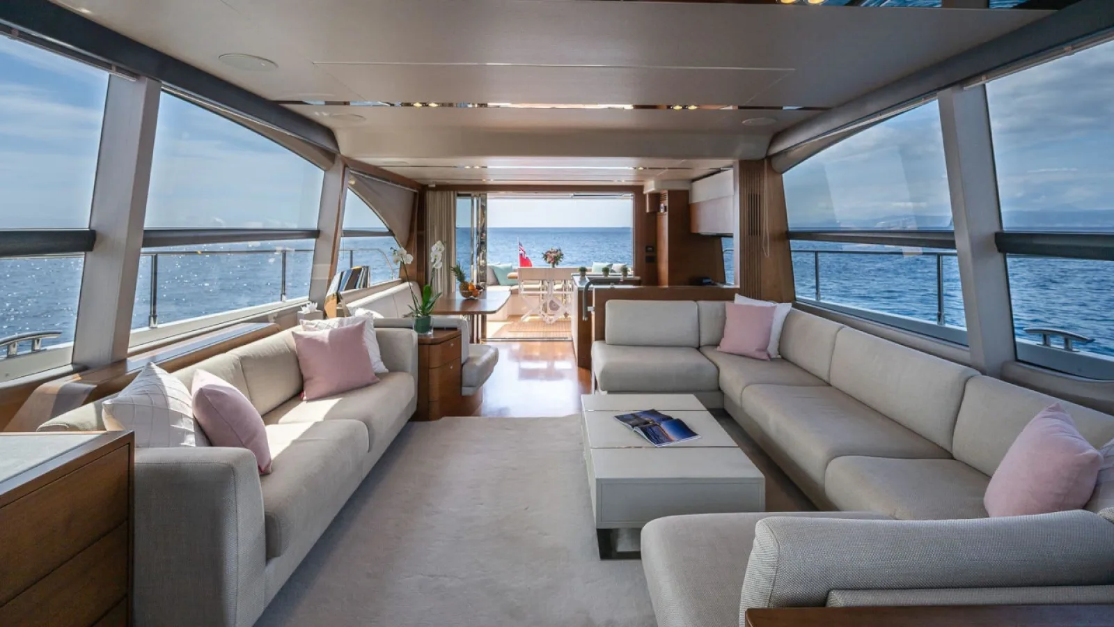 Bestboats PRINCESS 68 ZEN – Motor Yacht Charter Mallorca