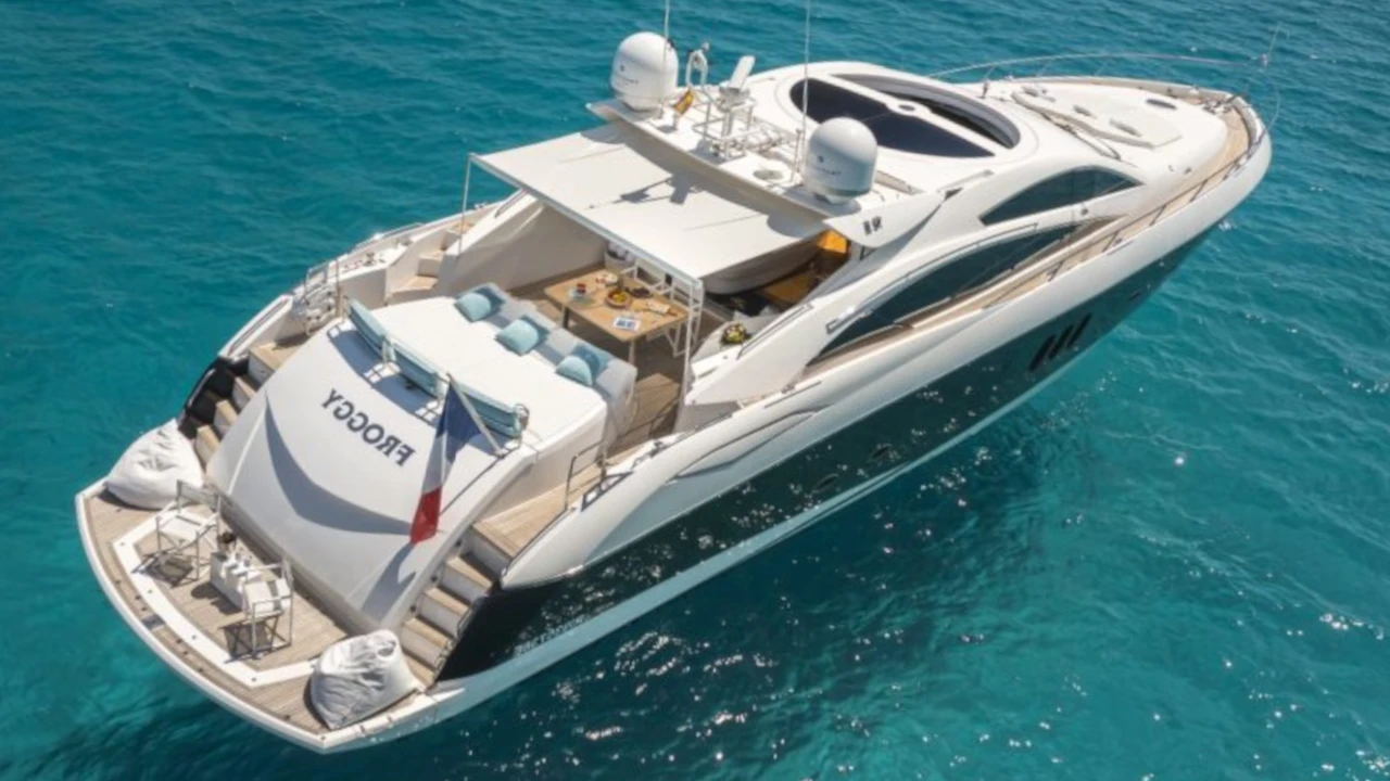 SUNSEEKER PREDATOR 82 FROGGY - Charter in Palma