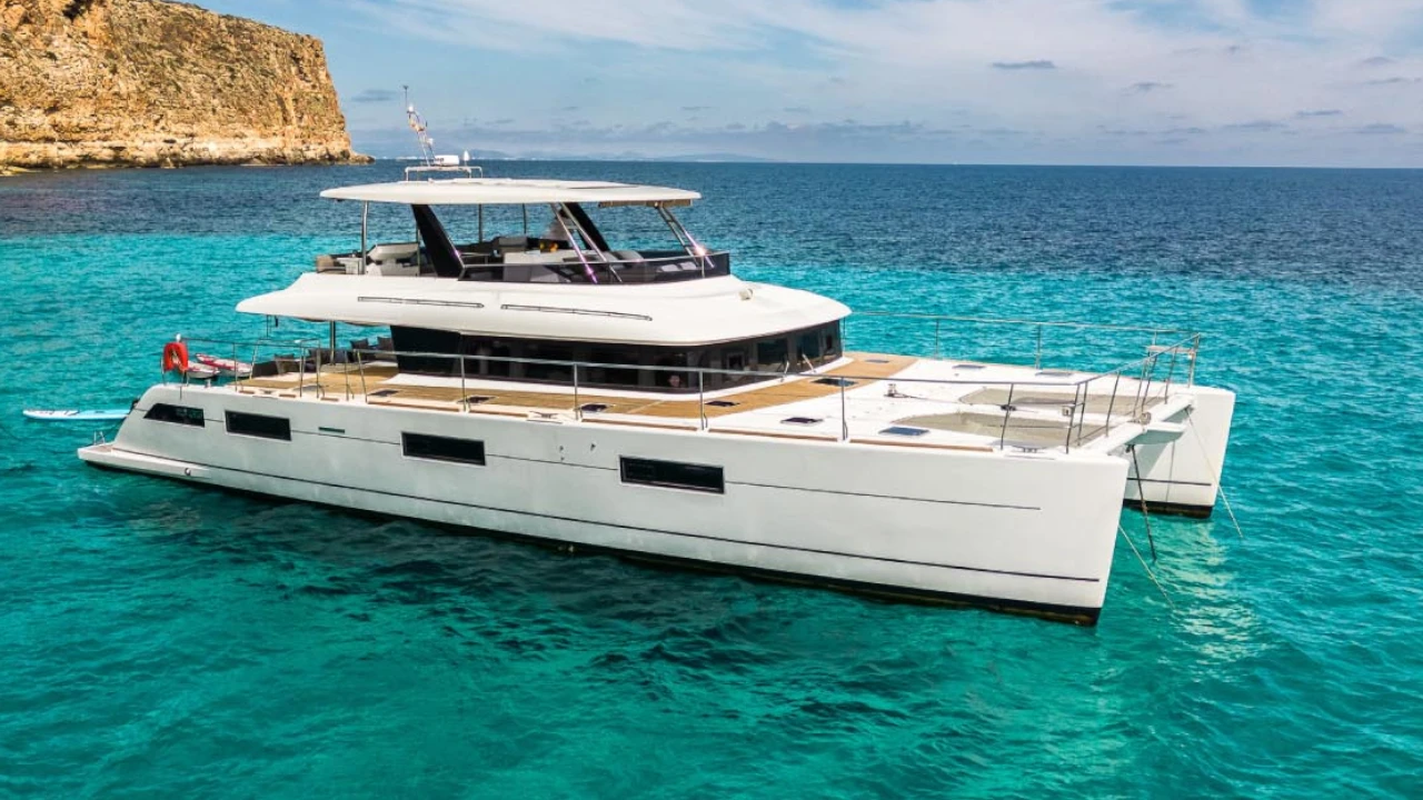 LAGOON 630 – SEEK SEEK | Catamaran Charter | Catamaran Rental Mallorca | Bestboats