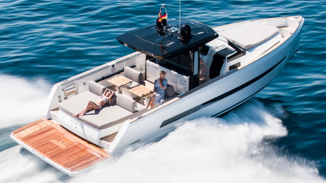 FJORD 44 OPEN Jodelly - Alquiler in Ibiza