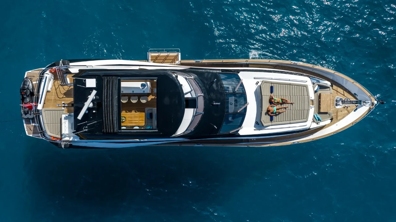 SUNSEEKER 95 YACHT HIGH ENERGY - Alquiler in Puerto Portals