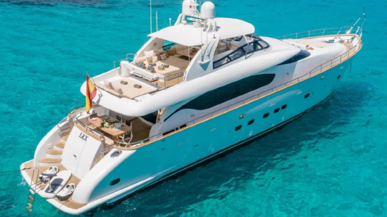 MAIORA 26M Lex - Charter in Ibiza/Mallorca
