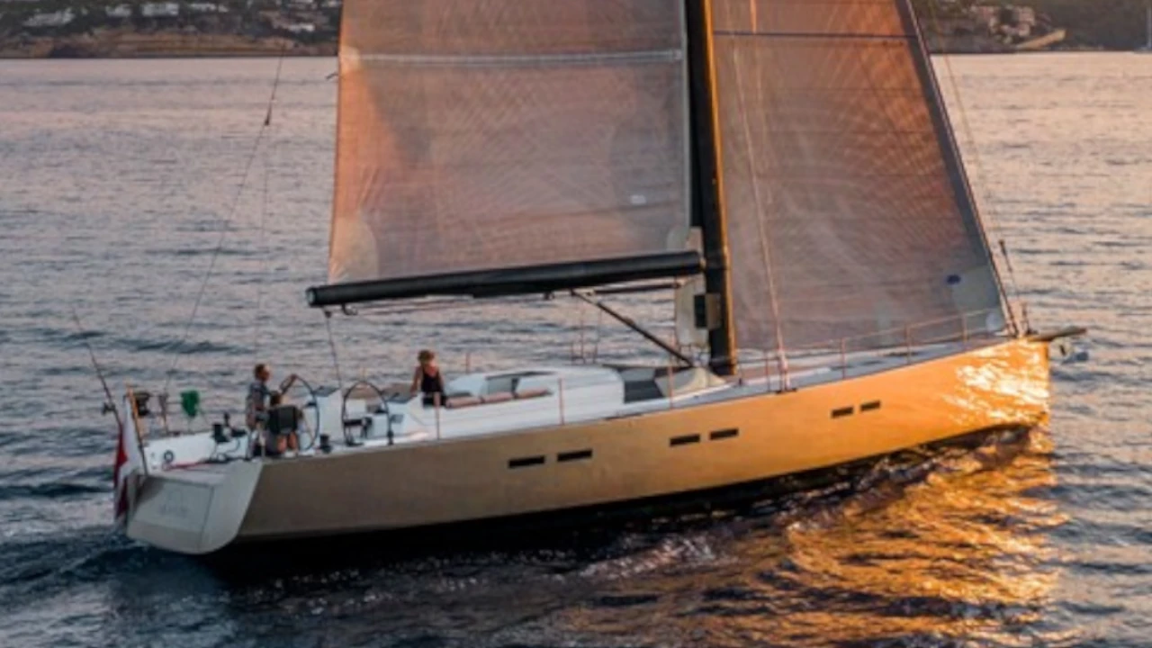 VISMARA MARINE Miyabi - Charter in Palma