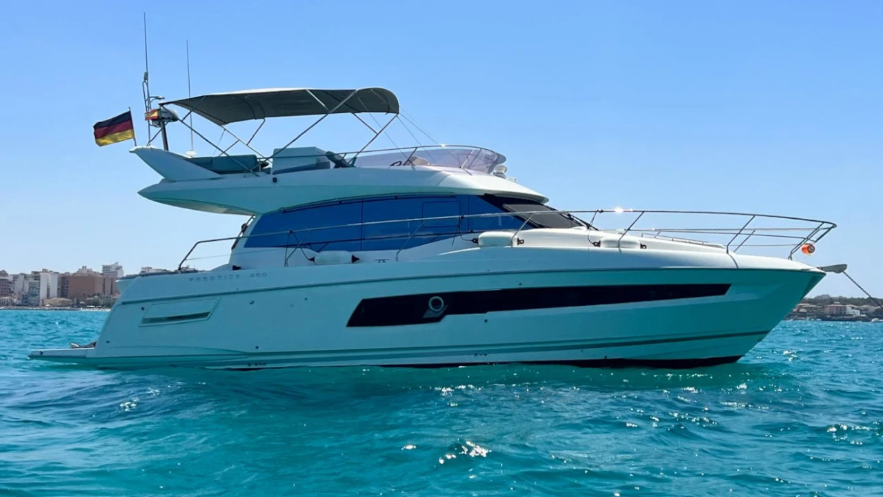 PRESTIGE 460 PERFECT LIFE - Charter in Palma