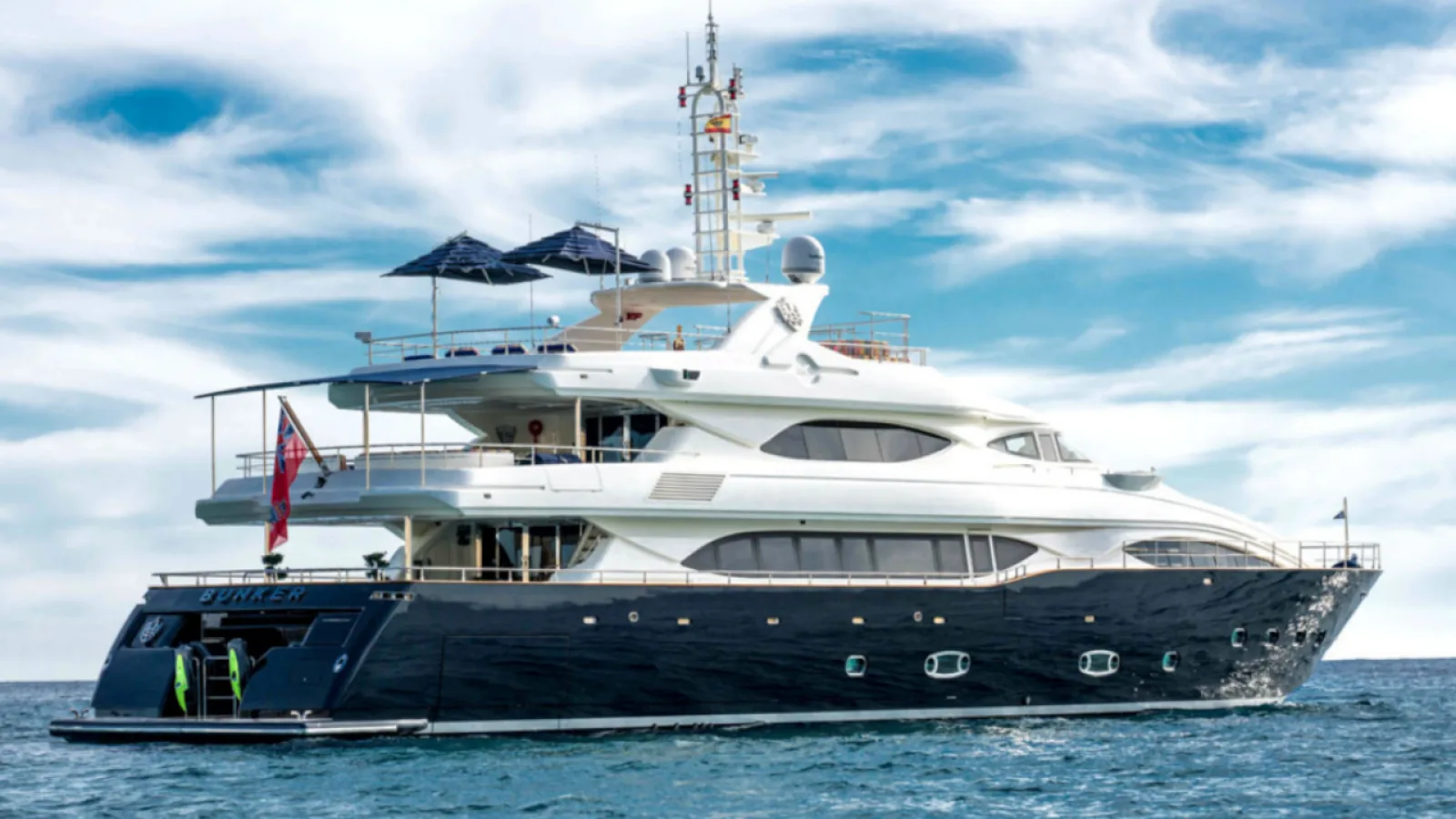 Bestboats CRN 130 Bunker – Charter Yate Lujo Mallorca