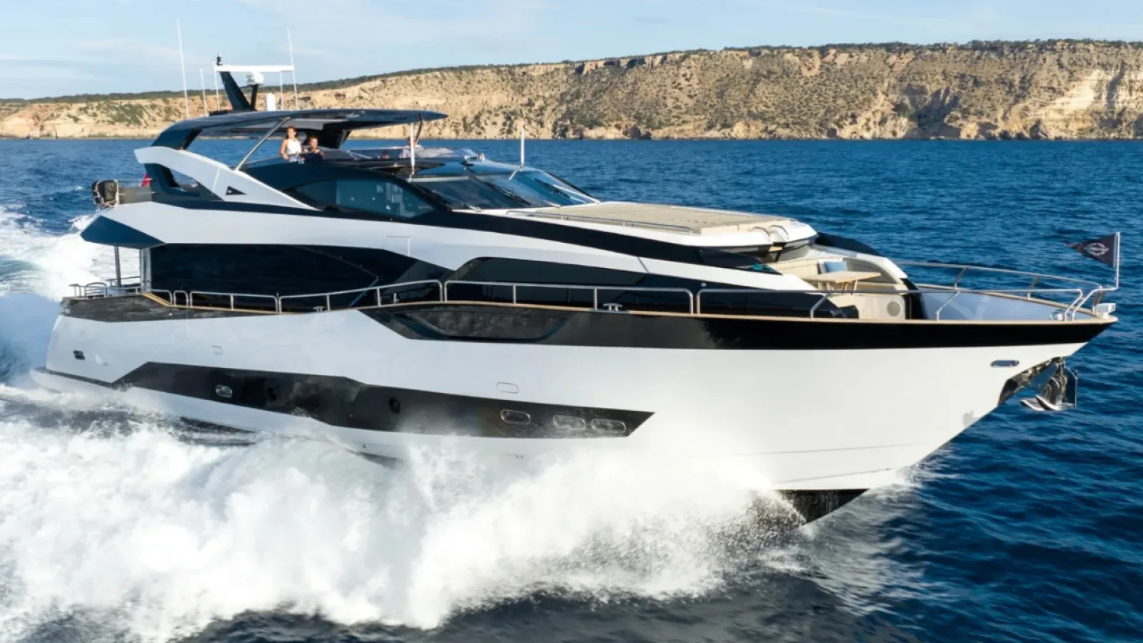 Bestboats SUNSEEKER 95 YACHT HIGH ENERGY – Yate Privado Mallorca