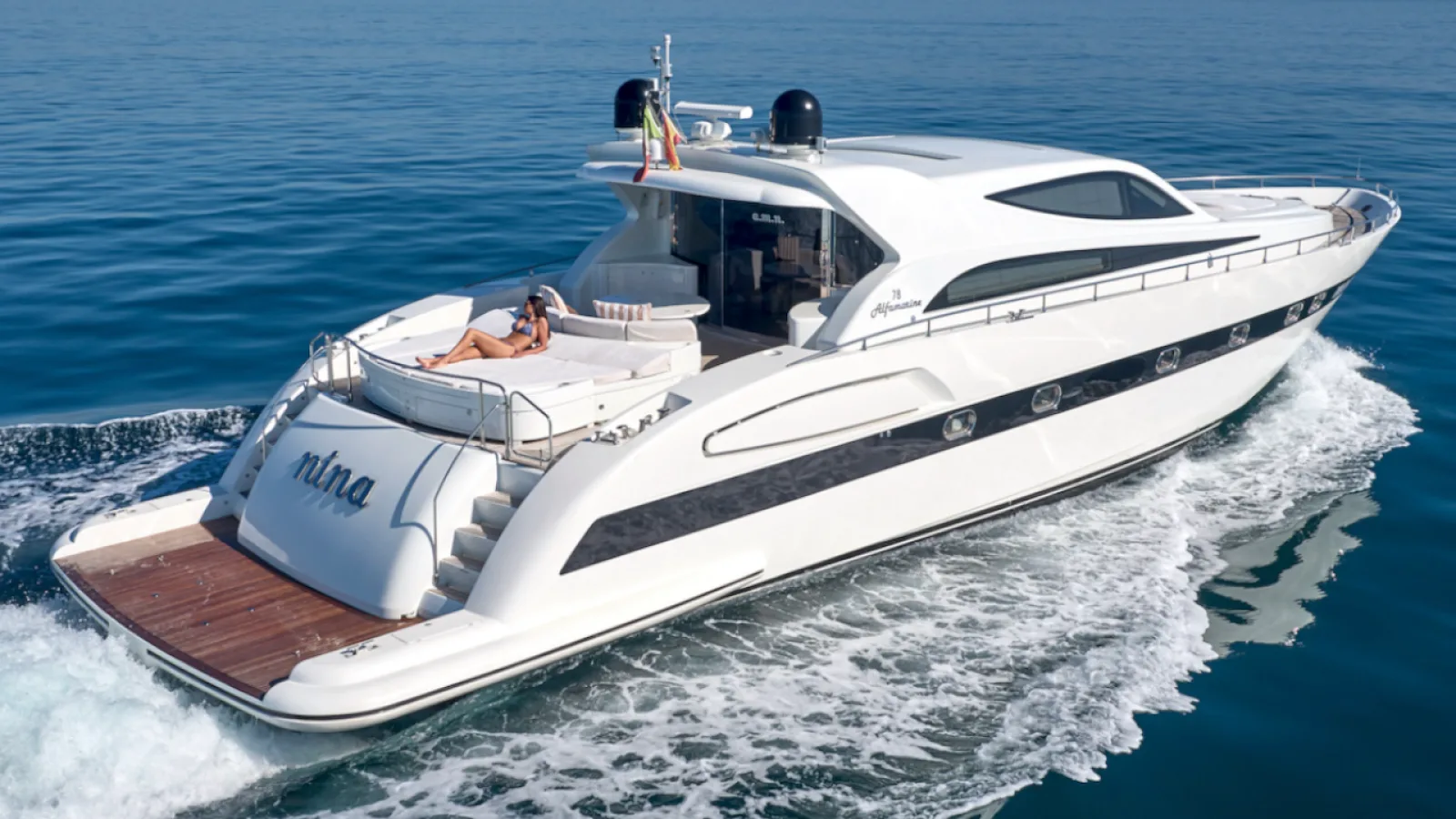 Bestboats ALFAMARINE 78 Nina – Charter Yate Lujo Mallorca