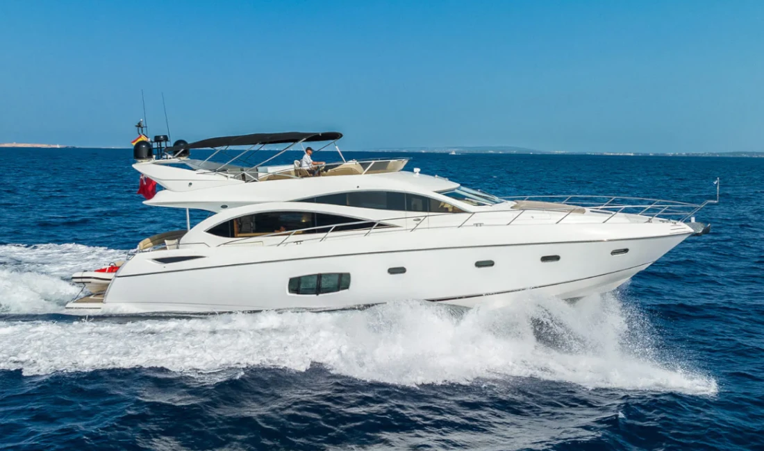 SUNSEEKER MANHATTAN 70 – CALA DI LUNA CALA DI LUNA | Motor Yacht Charter | Motorboat Rental Mallorca | Bestboats