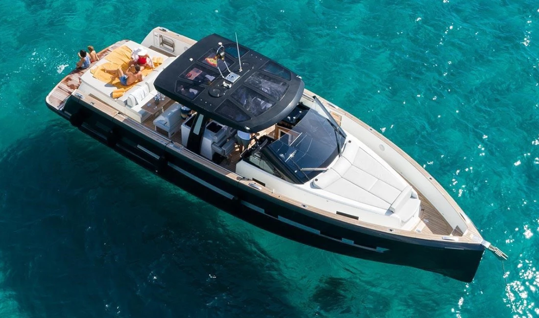 Yacht charter, boat rental Mallorca, yacht sales