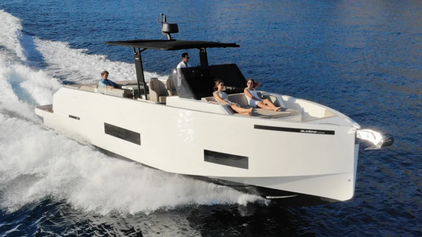 Bestboats DE ANTONIO YACHTS D42 OPEN Shiraz – Rent Boat Mallorca