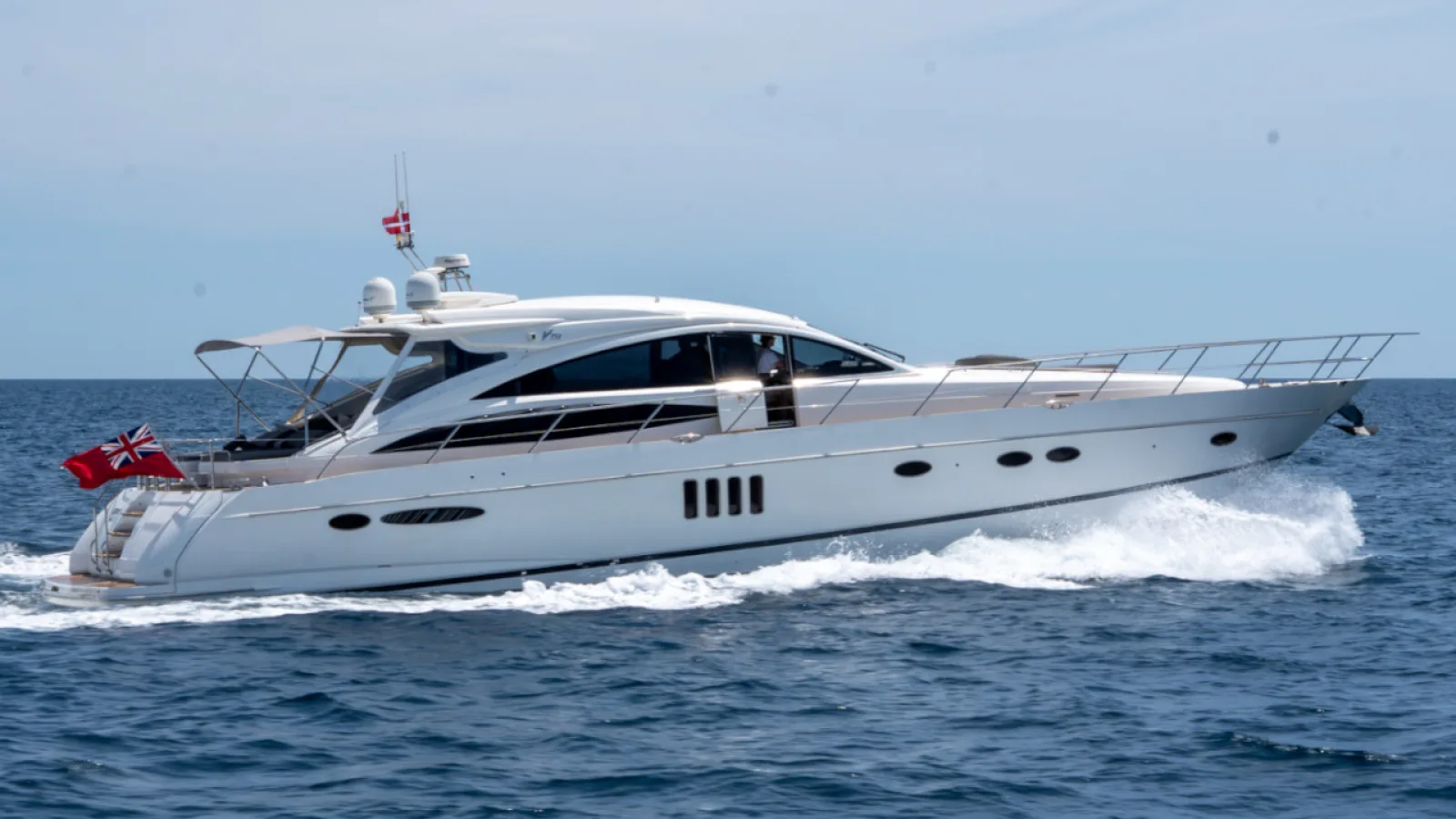 Bestboats PRINCESS V70 CASHFLOW – Alquiler Barco Mallorca