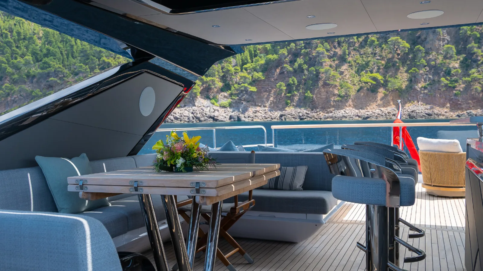 Bestboats SUNSEEKER 88 HALEY JANE – Private Yacht Mallorca