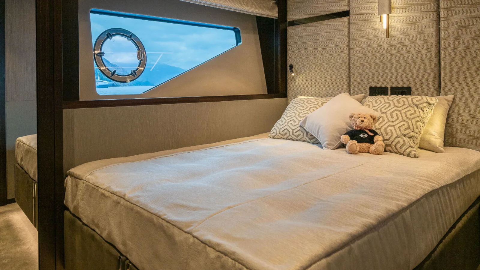 Bestboats SUNSEEKER 88 HALEY JANE – Luxus Yachtcharter Mallorca