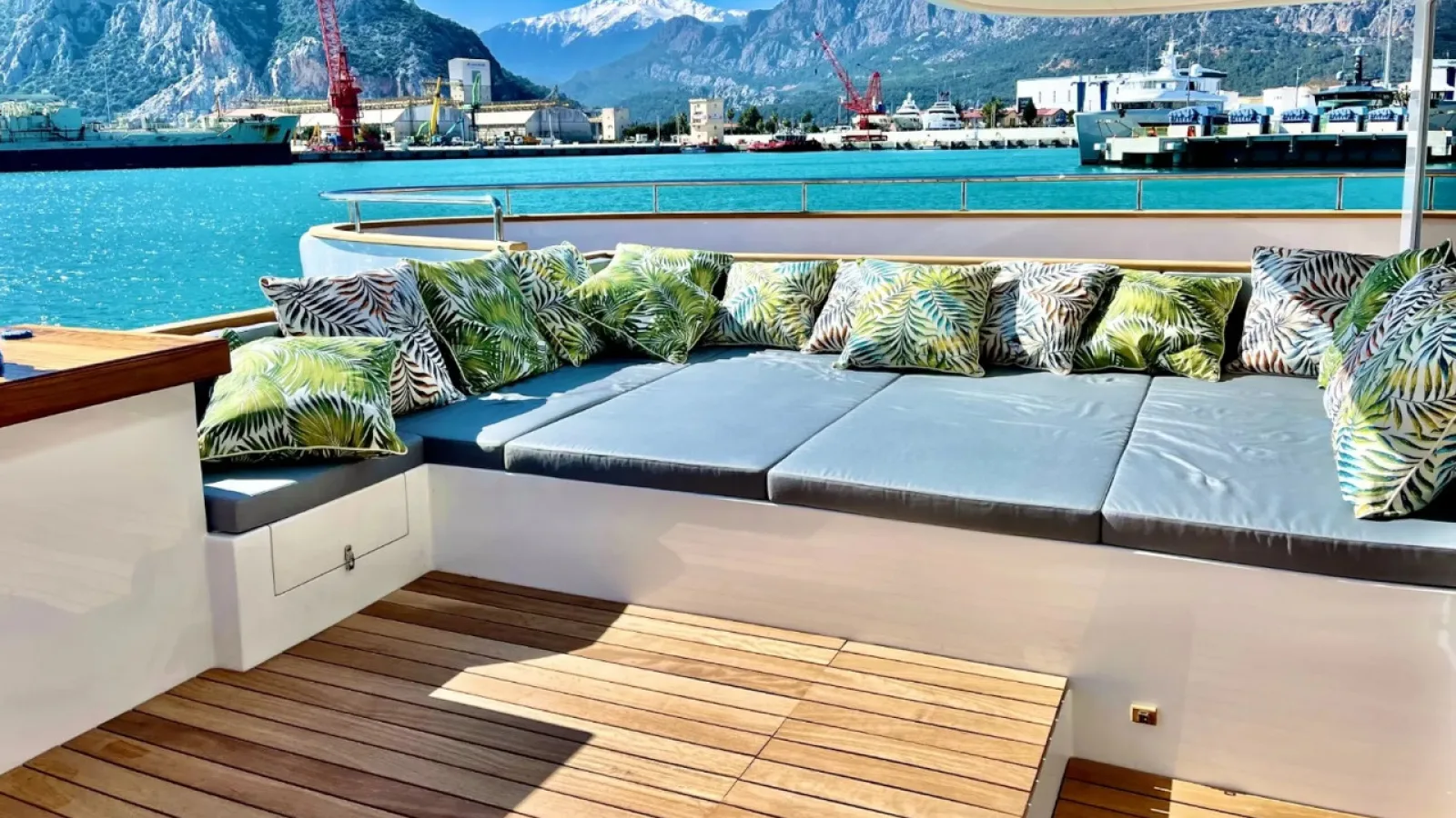 Bestboats OCEAN BEAST 65 FLY Inka – Alquilar Catamaran Mallorca