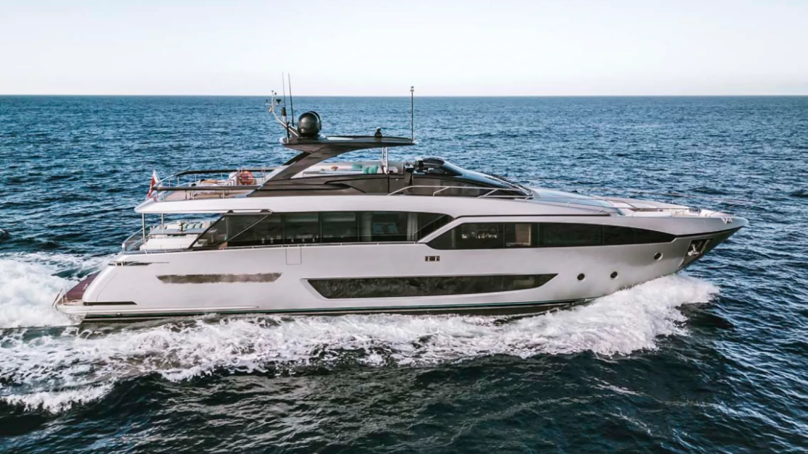 Bestboats RIVA 90 ARGO BARRACUDA III – Luxusyacht chartern Mallorca