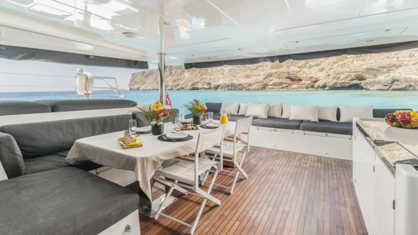 Bestboats LAGOON 620 LADY FIONA – Boat Rental Mallorca