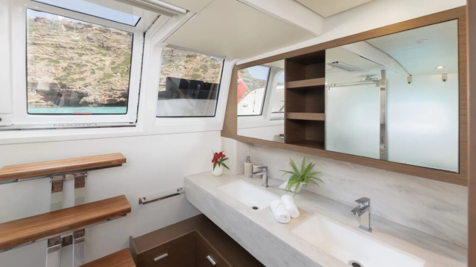 Bestboats LAGOON 620 LADY FIONA – Catamaran Rental Mallorca