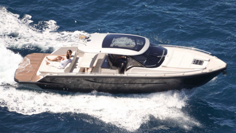 FOCUS FORZA 37 – SEASON SEASON | Motor Yacht Charter | Motorboat Rental Mallorca | Bestboats