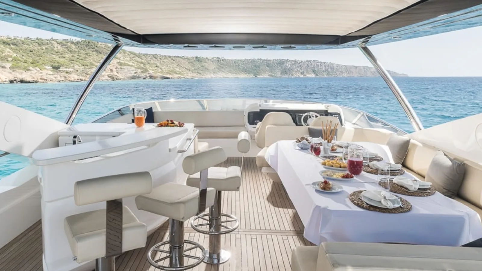 Bestboats SUNSEEKER 86 STARDUST OF MARY – Luxusyacht chartern Mallorca