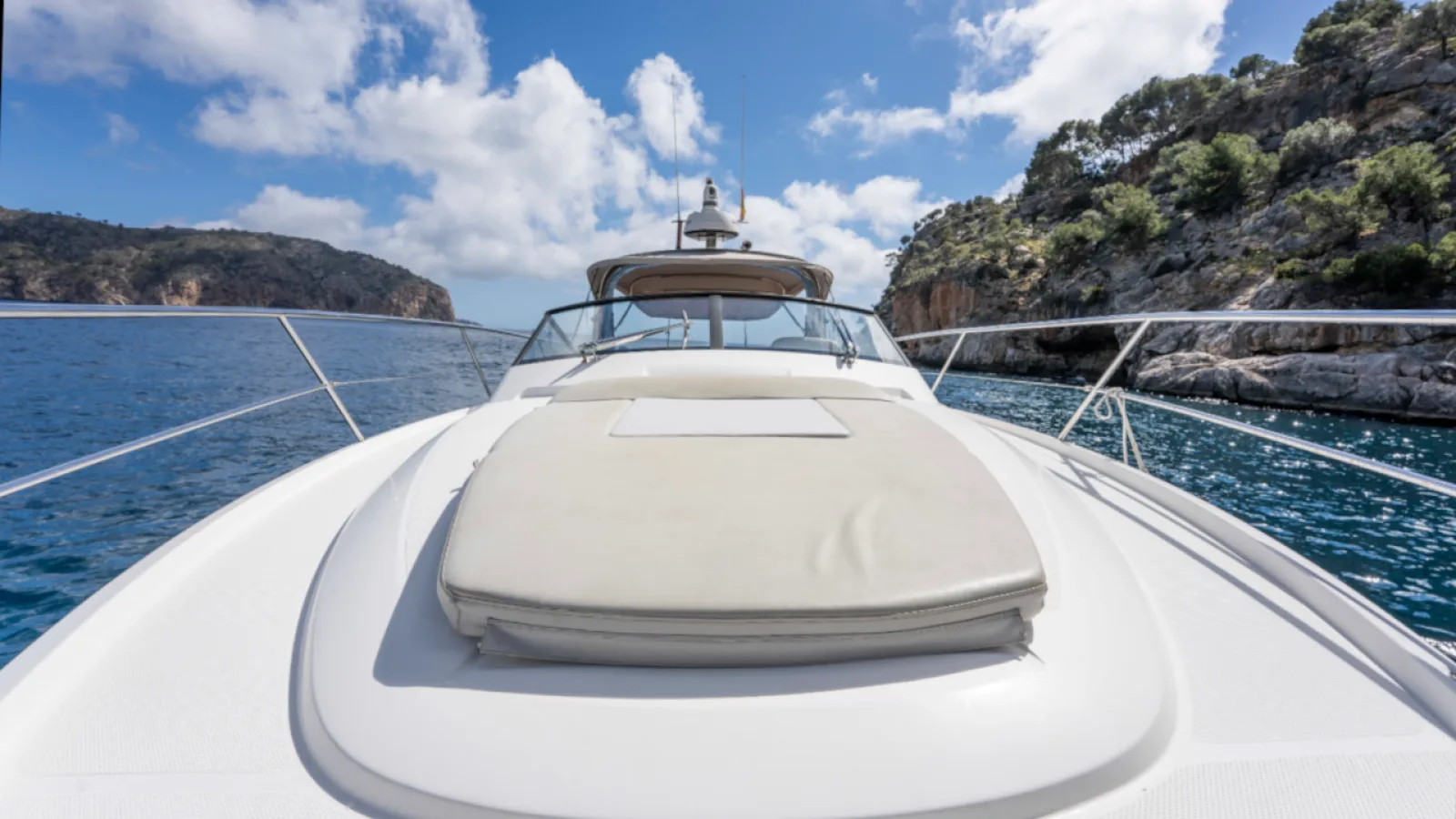Bestboats BAVARIA S36 OPEN MARSIL – Used Yacht Mallorca