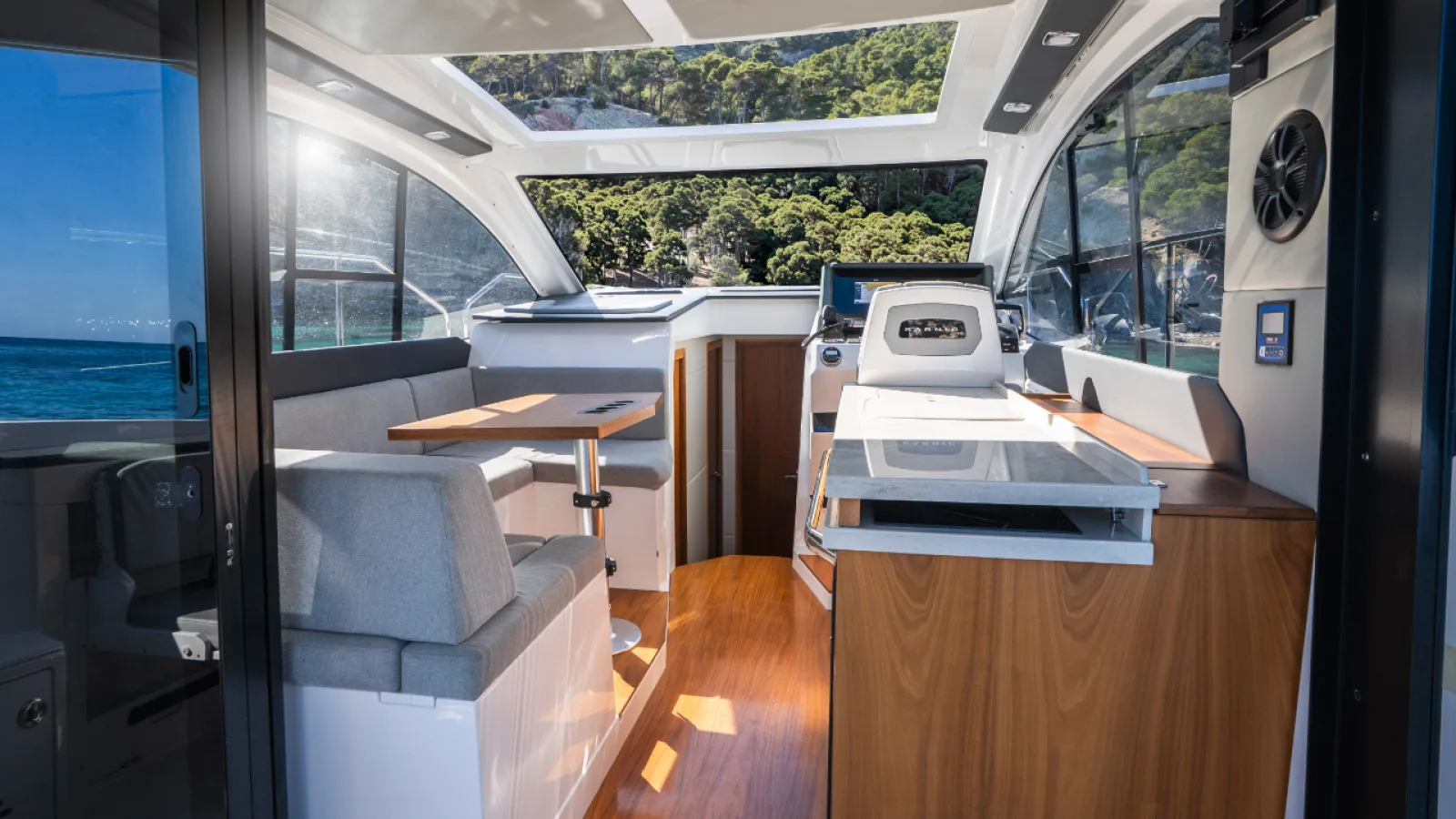 Bestboats KARNIC S37X PRINCESS – Yachtverkauf Mallorca